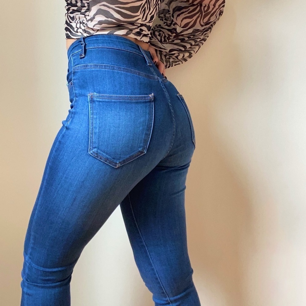 Skinny high waisted jeans